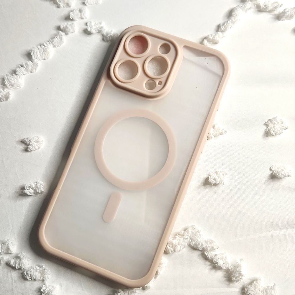 iPhone 16 Pro Max Case & Screen Protector Set - Picture 2 of 4